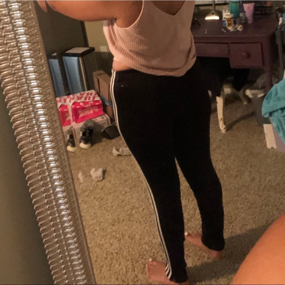 Adidas pants - Picture 3 of 4